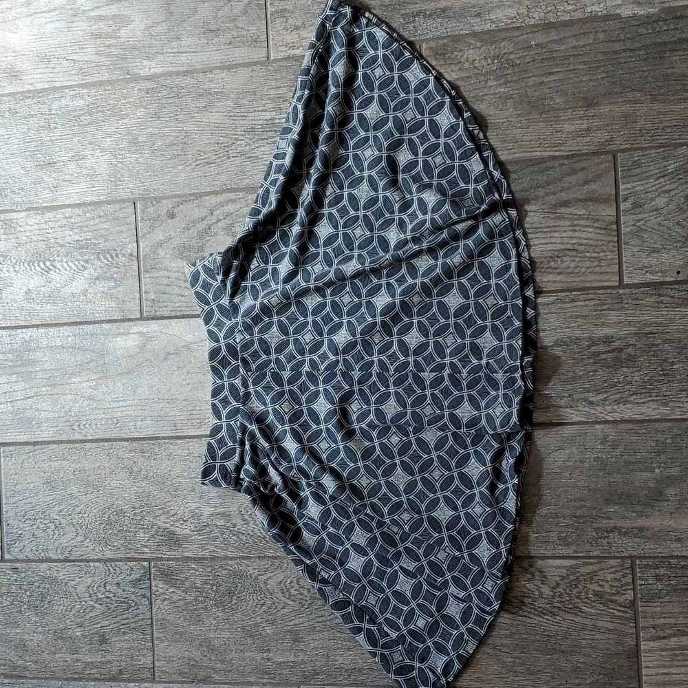 Geometric print skater skirt